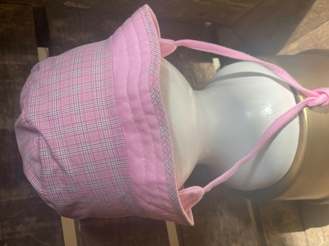 Hovedbilde Babylue med brem - Rosarutete 